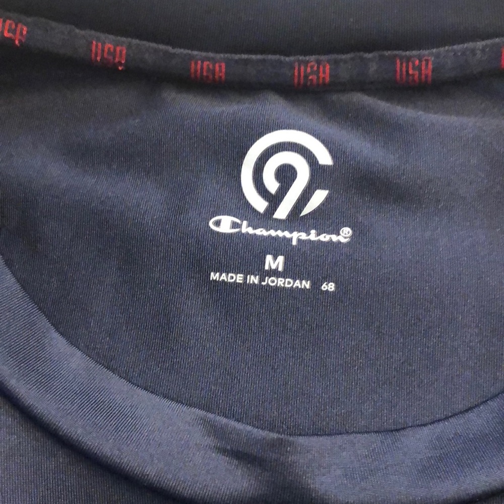 T-shirt - Picture 2 of 3